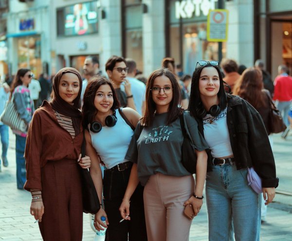 Smartwatch Health Breakthrough: Can These Devices Reliably Monitor Your Blood Oxygen Levels?;148Unleashing Synthetic Aperture Radar: Transforming the Future of Earth Observation Techniques